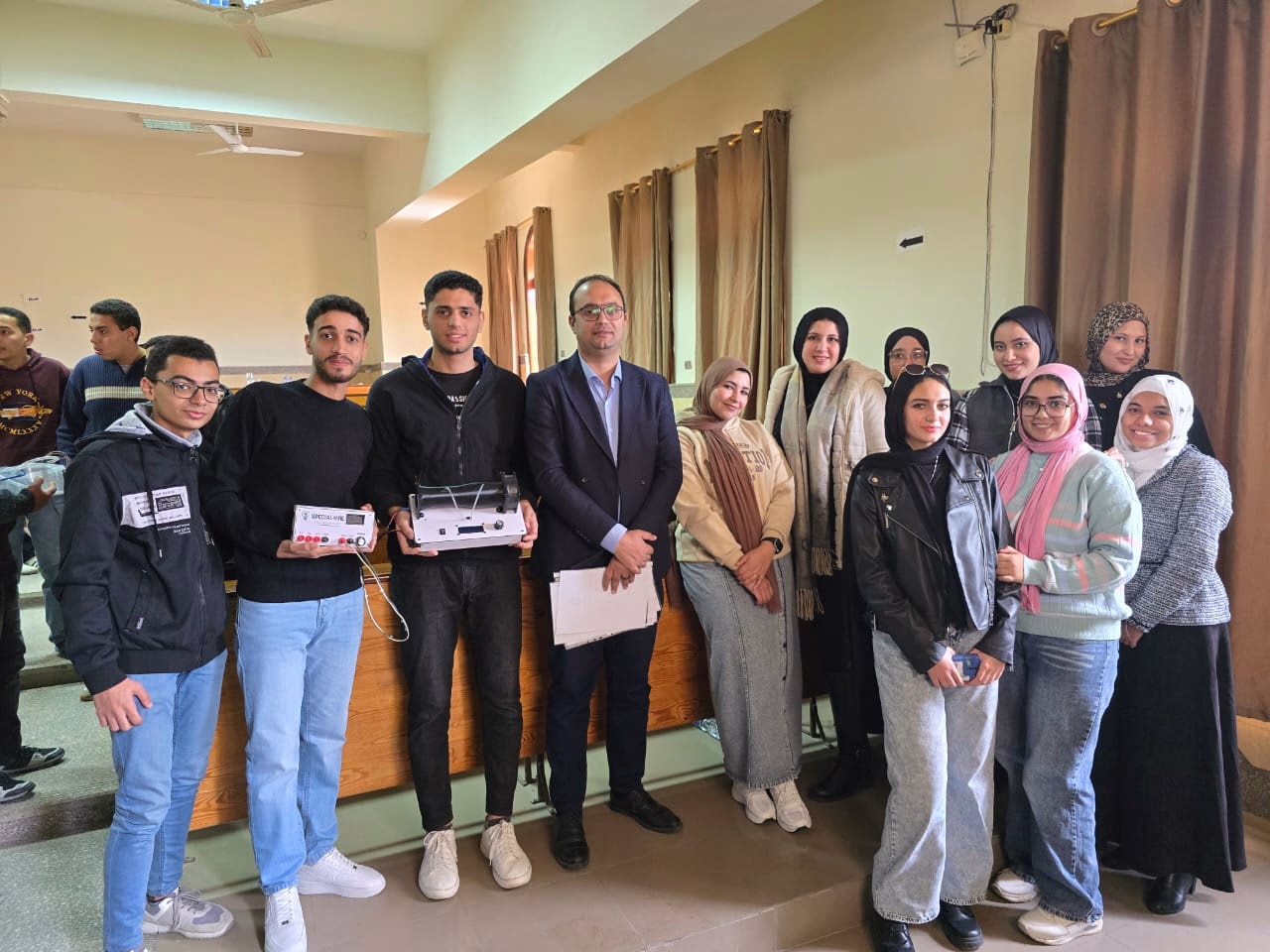 صورة المعرض 2